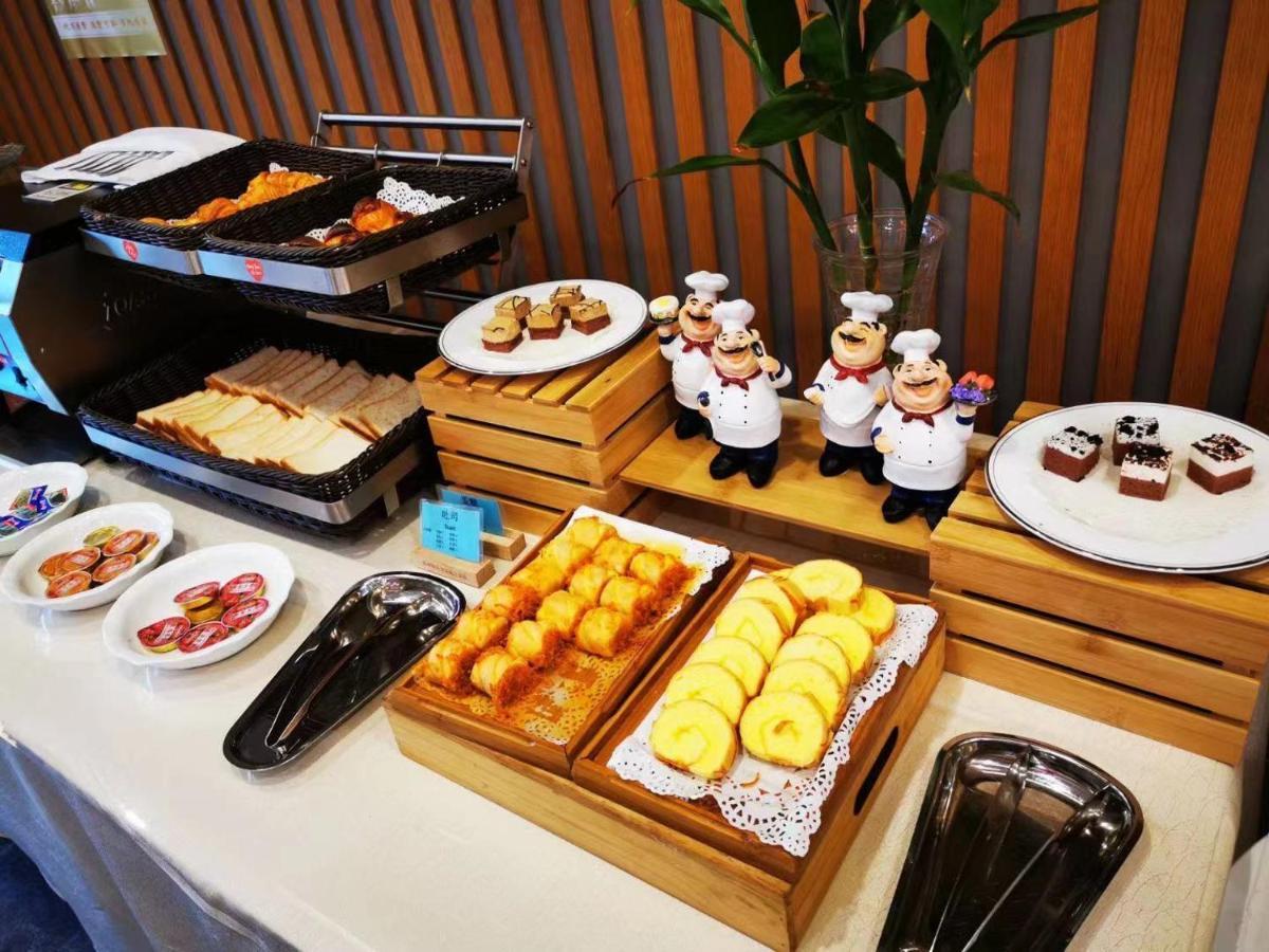 Holiday Inn Express - Wuhan Optical Valley By Ihg Εξωτερικό φωτογραφία