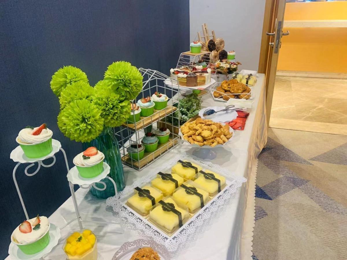 Holiday Inn Express - Wuhan Optical Valley By Ihg Εξωτερικό φωτογραφία