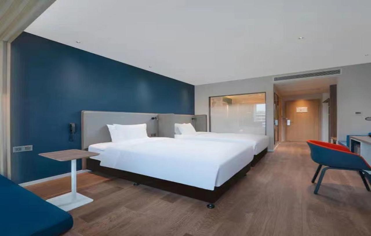 Holiday Inn Express - Wuhan Optical Valley By Ihg Εξωτερικό φωτογραφία